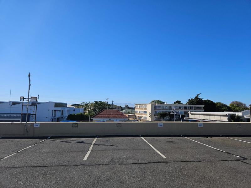 To Let commercial Property for Rent in Wynberg Western Cape